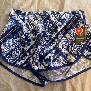 Blue Danskin Now Performance Loose Fit Size Medium Shorts